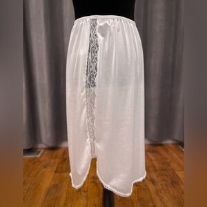 Vintage Petticoat Junction half slip skirt